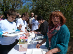 9 Avril 2016 déjeuner à St Barthélémy à Pernes les fontaines