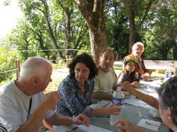 Autour d'une castagnade à Aurel