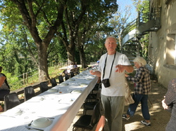 Autour d'une castagnade à Aurel