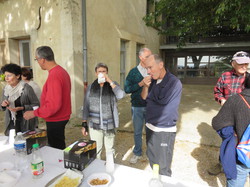 Autour d'une Castagnade à Aurel, au piemont du Ventoux