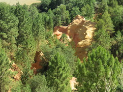 Balade dans la Colline de la Bruyère à Villars