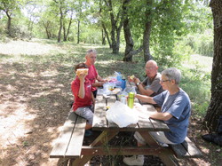 Balade dans la Colline de la Bruyère à Villars