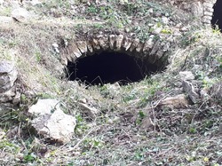 Débroussaillage du Moulin Virgile à Monieux