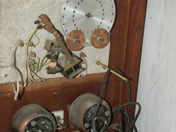 La graineterie Roux de Carpentras & le lac des Gravières