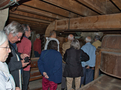 La graineterie Roux de Carpentras & le lac des Gravières