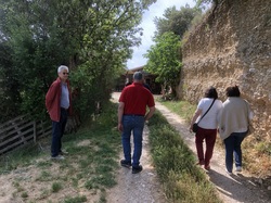 La graineterie Roux de Carpentras & le lac des Gravières