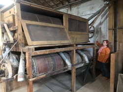 La graineterie Roux de Carpentras & le lac des Gravières