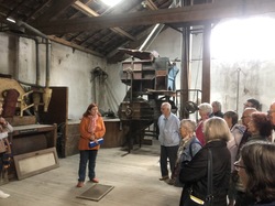 La graineterie Roux de Carpentras & le lac des Gravières