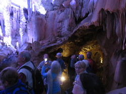 La grotte de la Salamandre à Méjannes le Clap