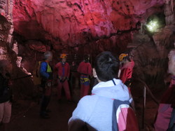 La grotte de la Salamandre à Méjannes le Clap