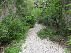 Le Défend à Venasque