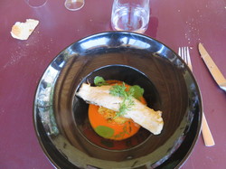 Lussan , village de caractère du Gard