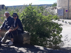 Lussan , village de caractère du Gard