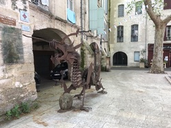 Un joyau au bord du Rhône