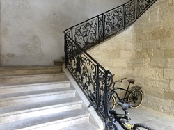 Un joyau au bord du Rhône